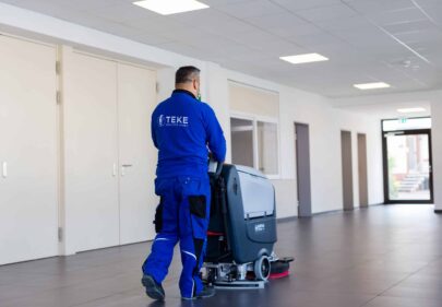 Bereich-professionelle-Unterhaltsreinigung-scaled